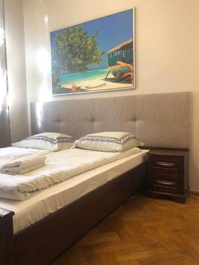 P&j Sw. Krzyza Apartment Krakau
